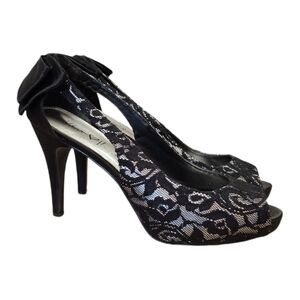 "Velvet Heart" Black Lace & Satin Heels Size 10